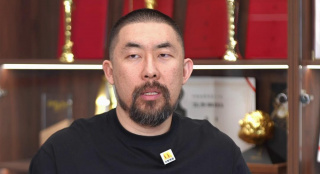 美女扒开尿囗让人桶